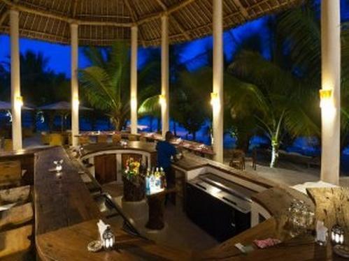 Swahili Villa Coco 2Br Apartment 700M To Beach Момбаса Экстерьер фото
