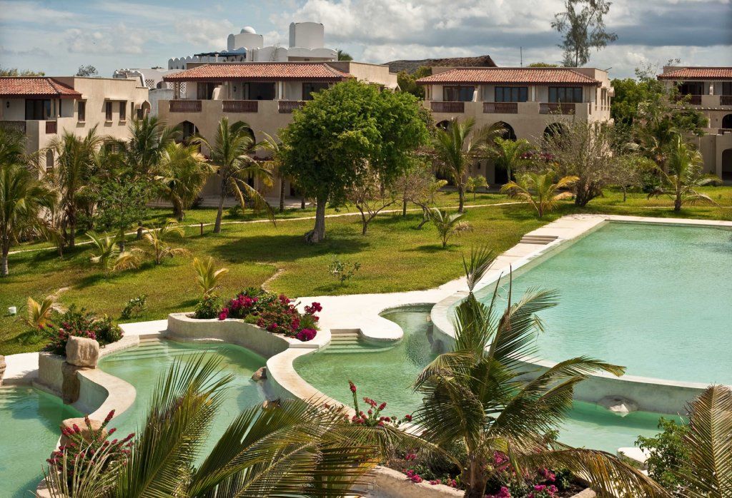 Swahili Villa Coco 2Br Apartment 700M To Beach Момбаса Экстерьер фото